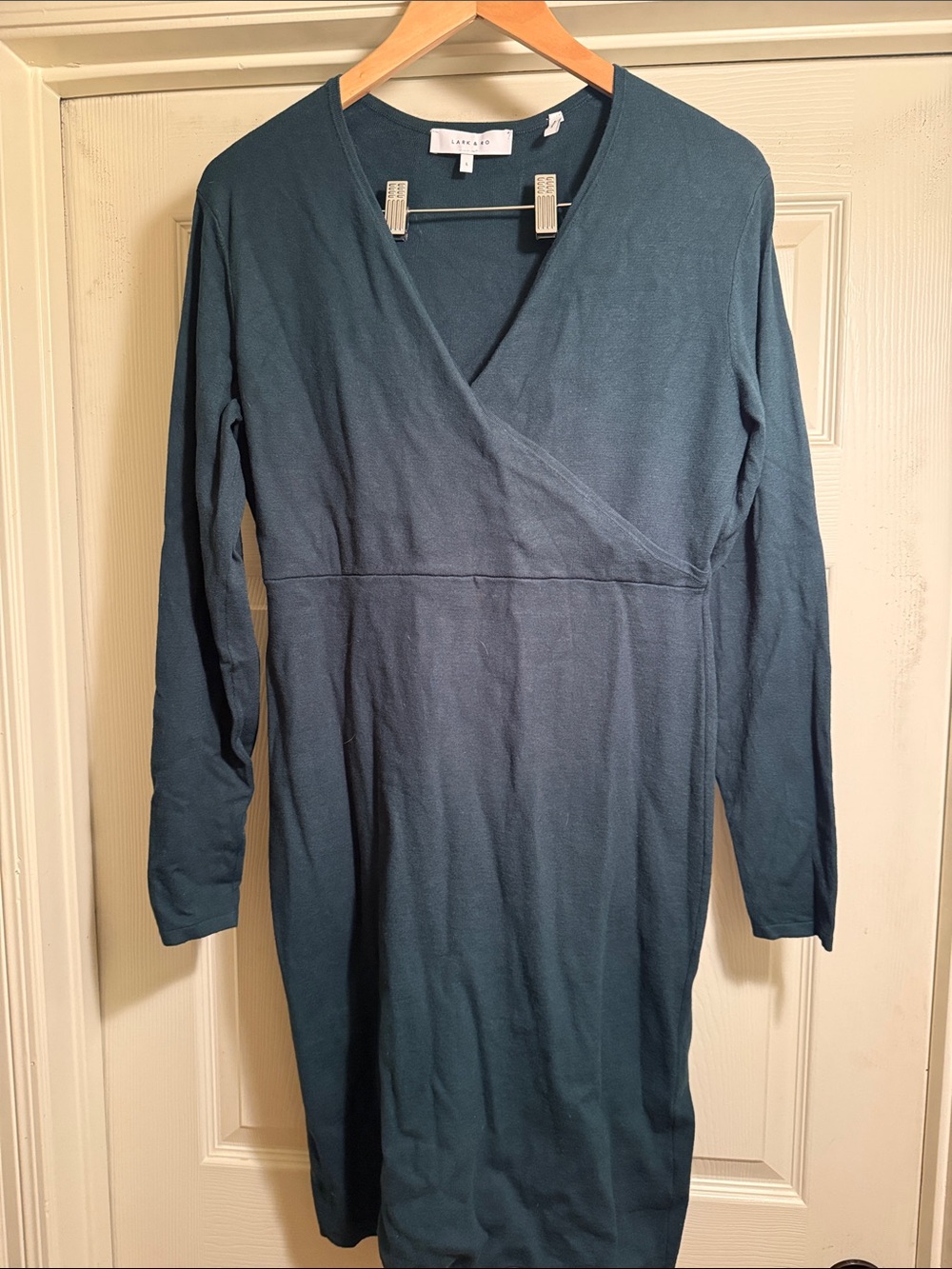 Lark & Ro Deep Green  Long-Sleeve Wrap Dress